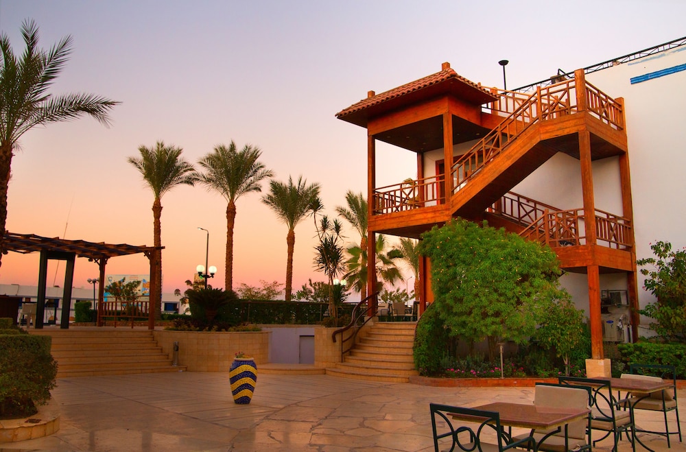 Naama Blue Hotel 49/50