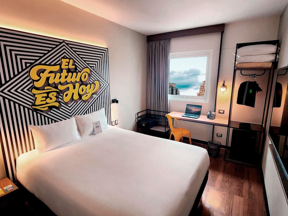 ibis Styles Lima San Isidro 14/43