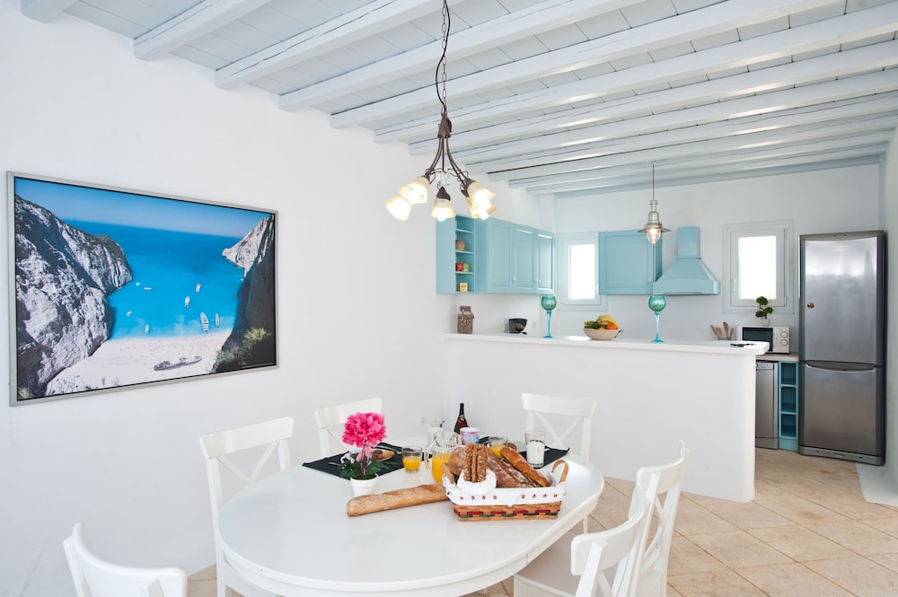 Sofia's Bungalows Mykonos 57/82