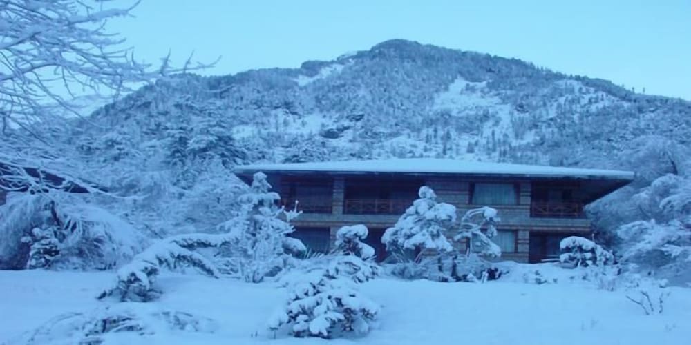 BANON RESORT. 8/19