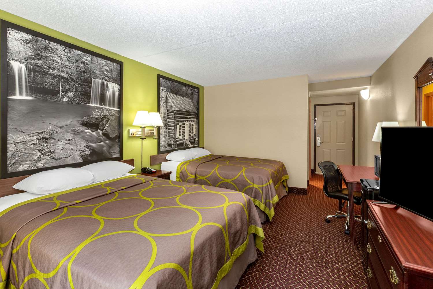Hotel Eureka Springs 8/18