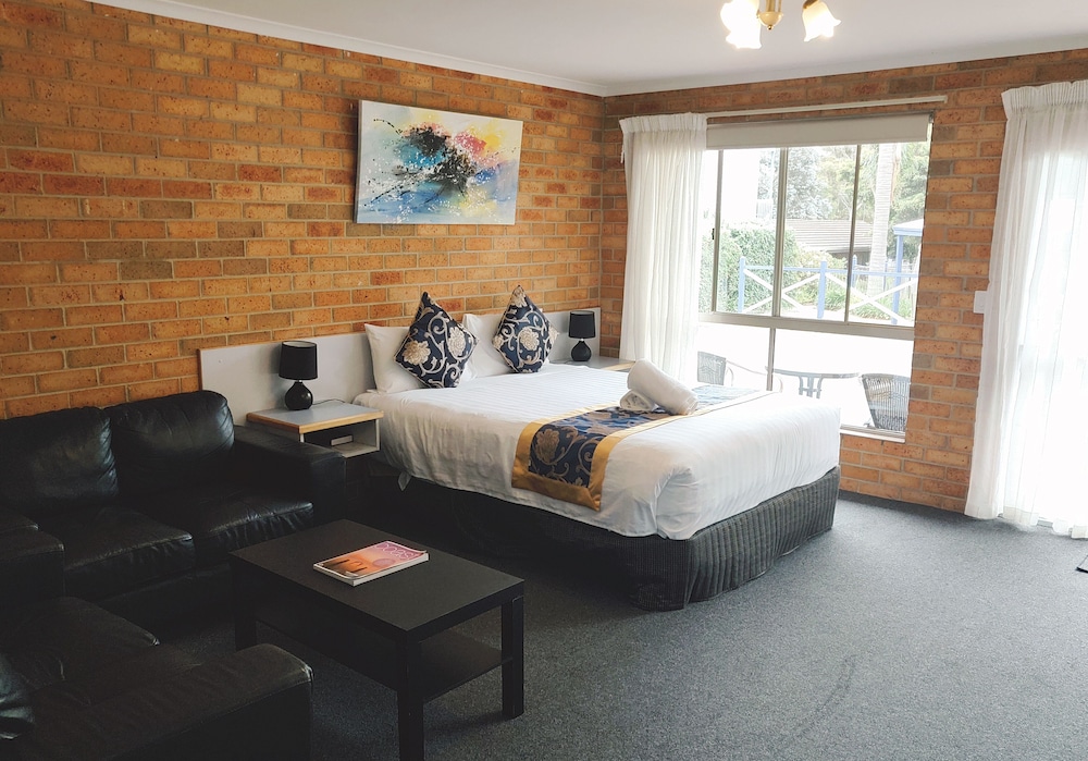 Spa, Deluxe, Suite, Queen Bed