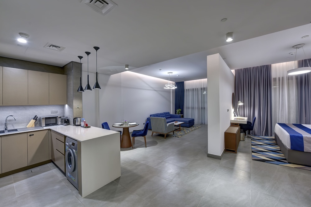 Abar Hotel Apartment Dubai investment Park 34/48