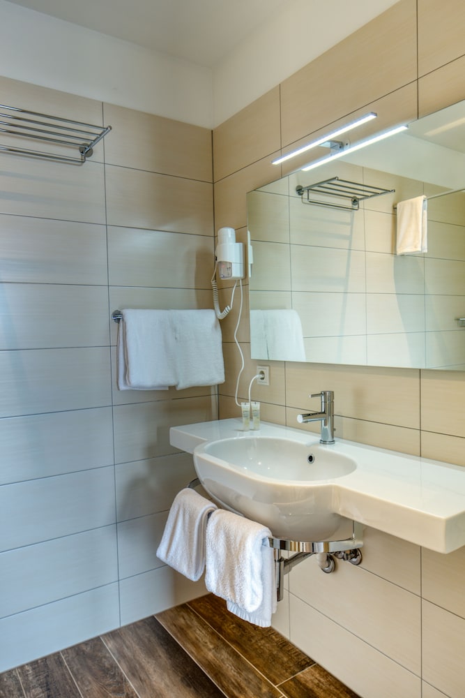 Hotel 1001 Nott 39/39