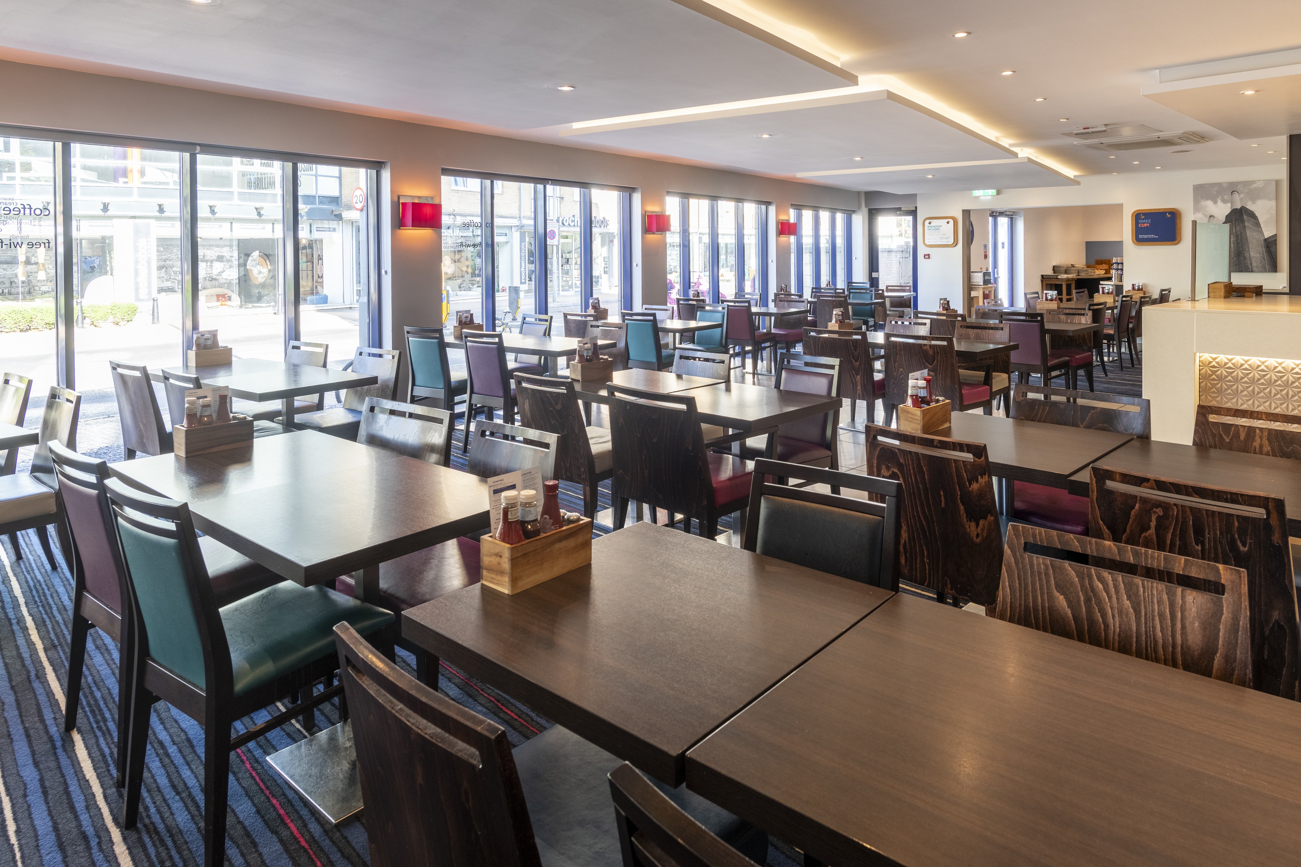 Holiday Inn Express London Wandsworth 14/32