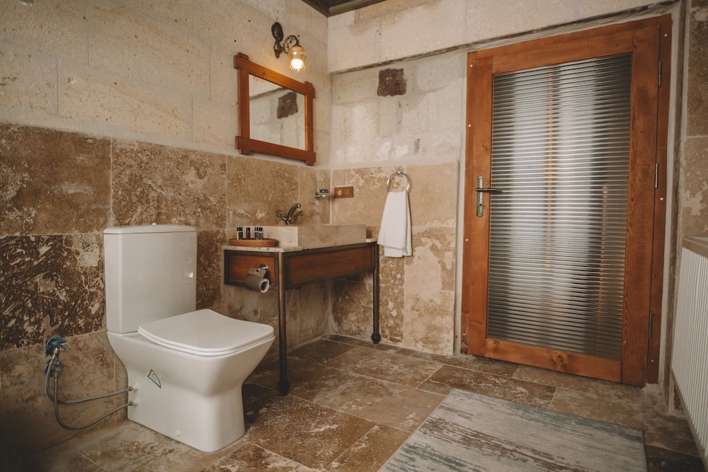 Cavusin Cave House 43/50