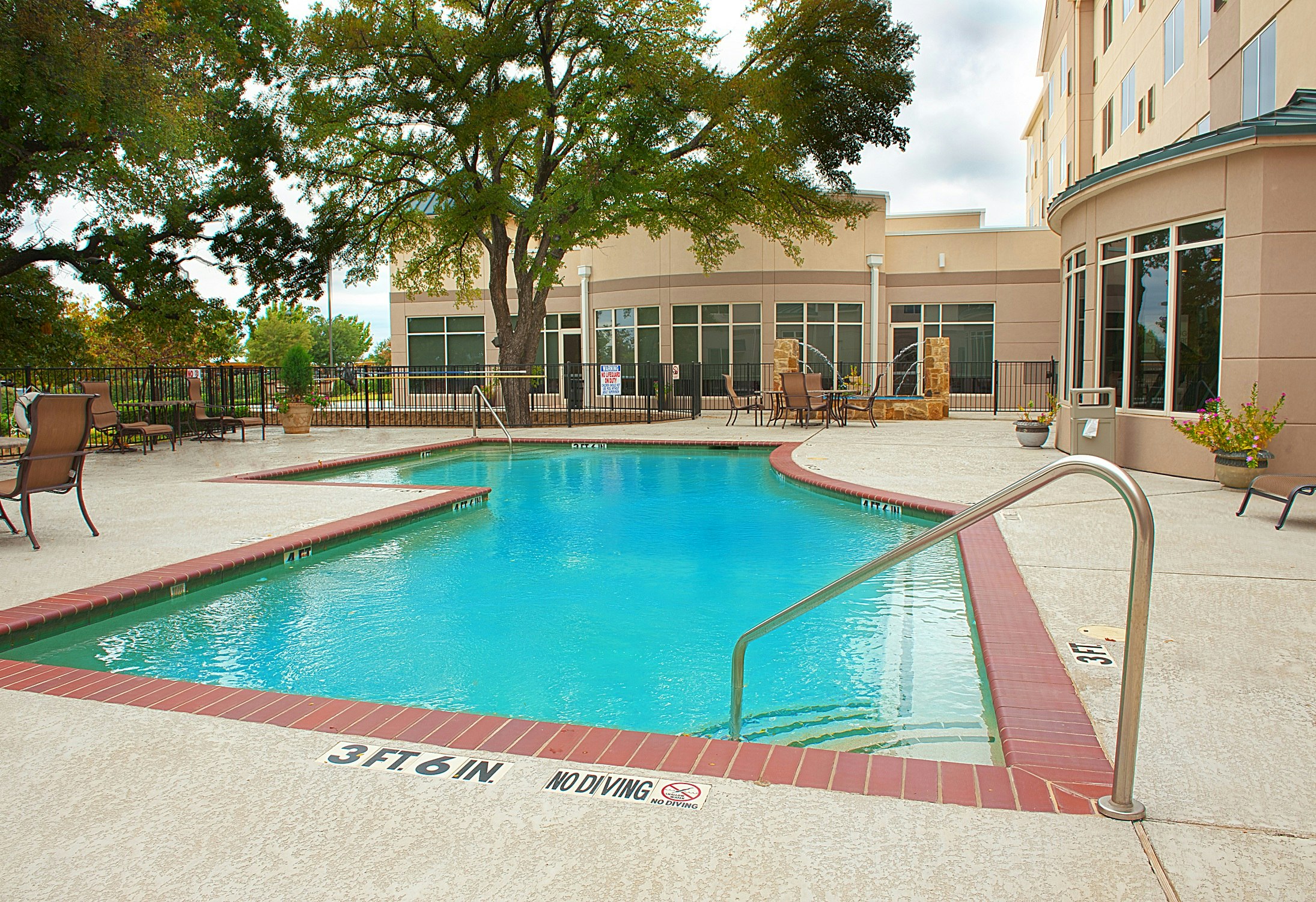 Hilton Garden Inn Dfw Airport South 31/74