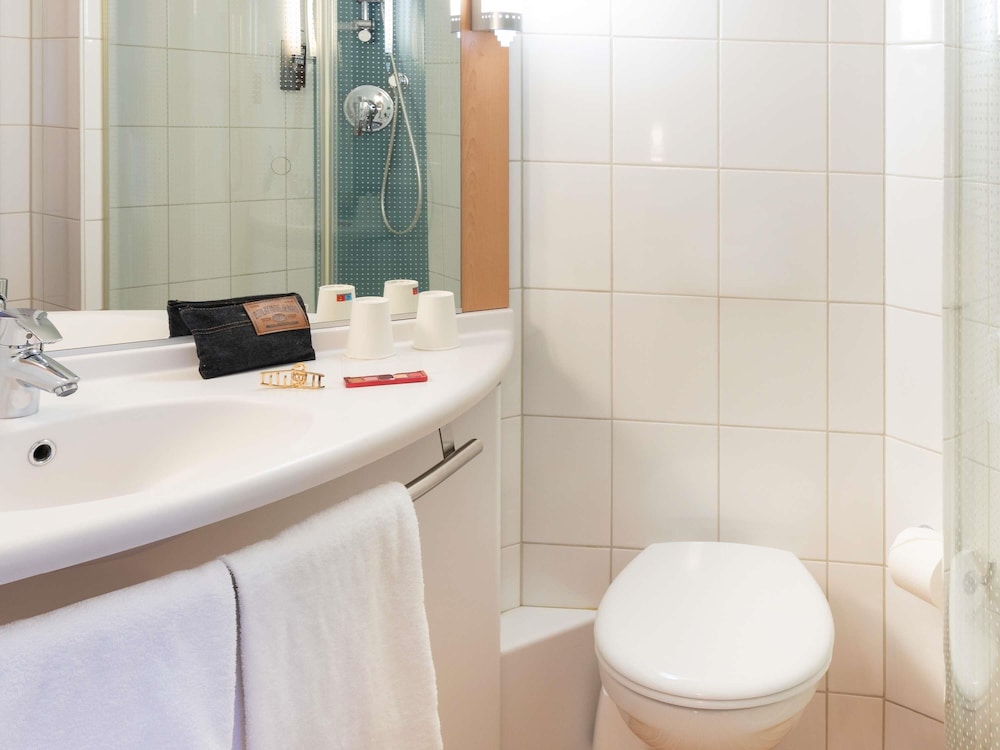 Ibis Basel Bahnhof 50/50