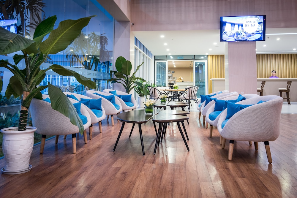 Royal Lotus Hotel Danang 57/69