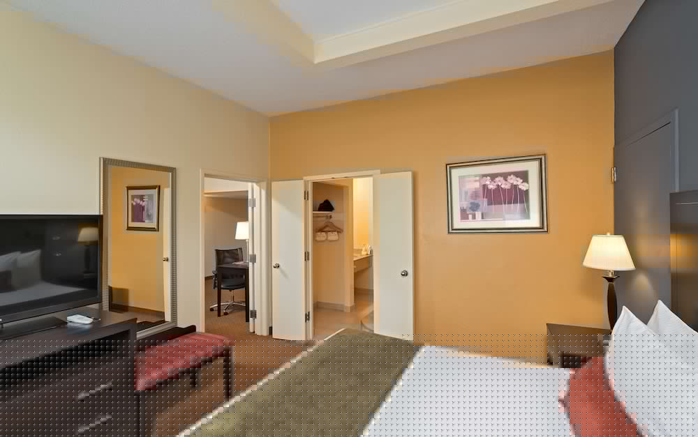 Best Western Plus Hotel & Conference Center 6/46