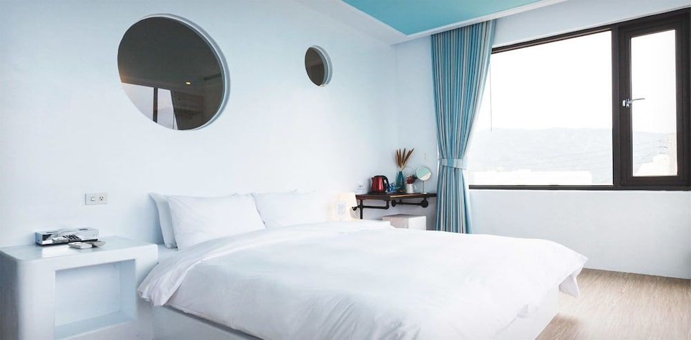 Whilom SeaShoreHotel 13/50