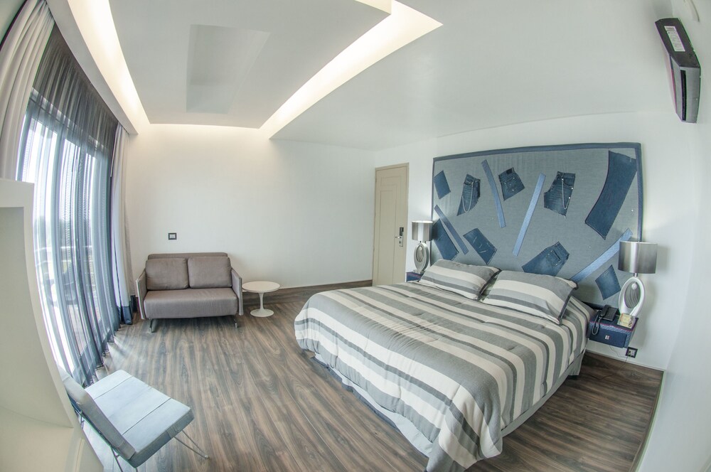 Cantil Hotel Spa Boutique 27/71