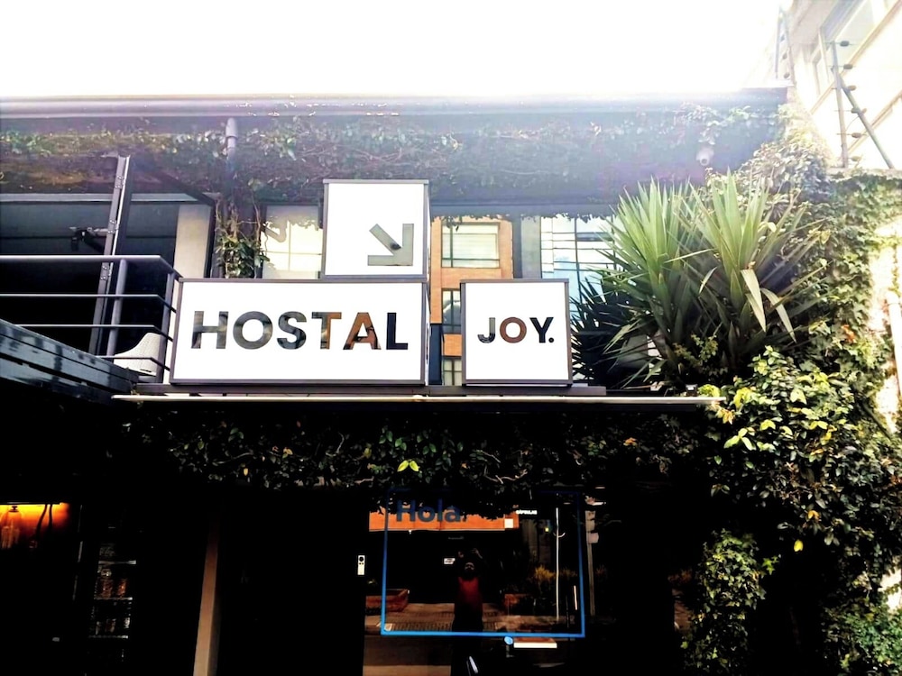 Hostel Joy Cll 85 5/47