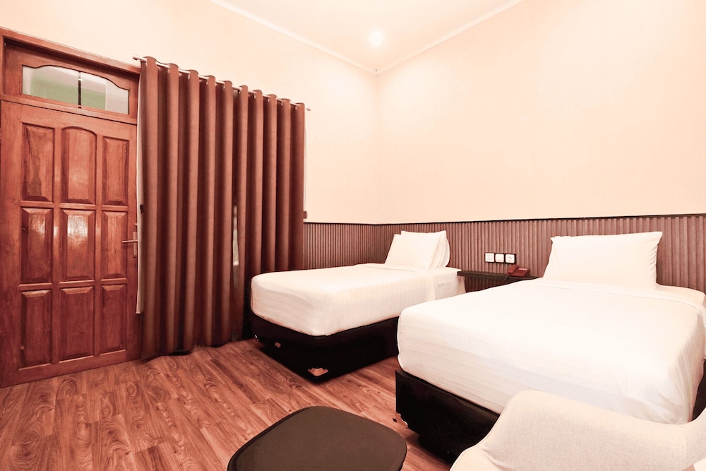 Berlian Abadi Hotel 34/55