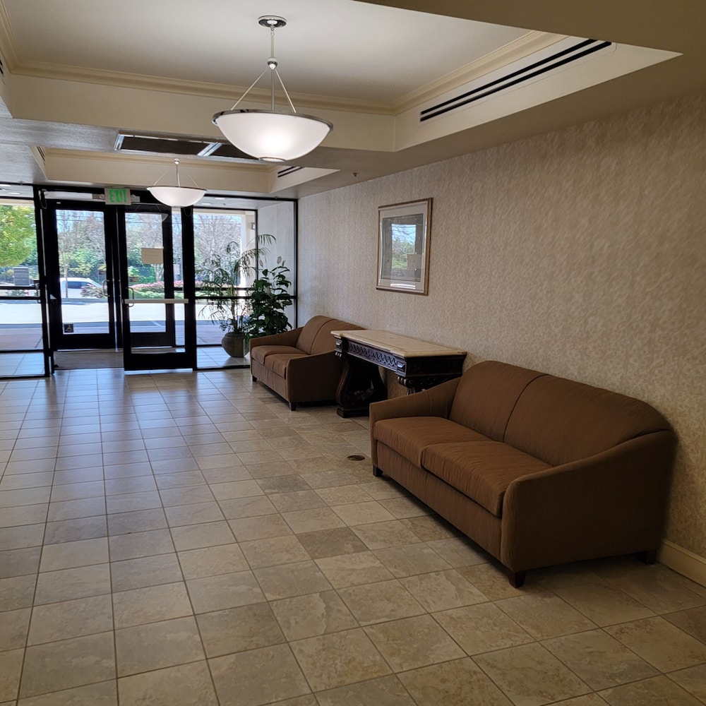 Budget Inn San Leandro 15/23