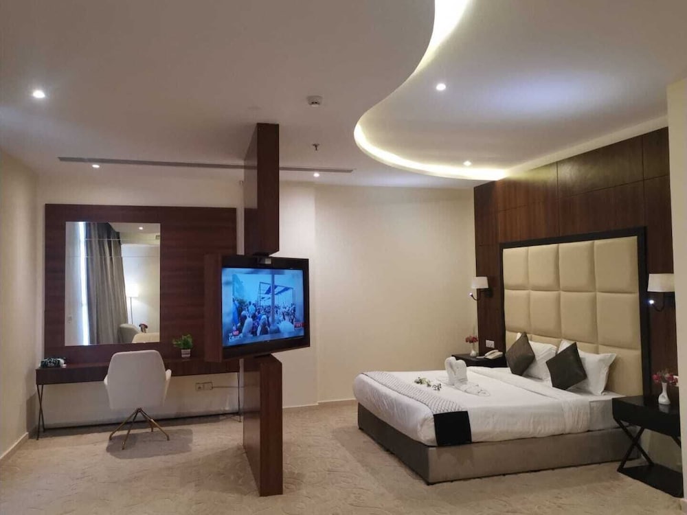 فندق ذا اس(The S Hotel Prince Sultan St) 22/37