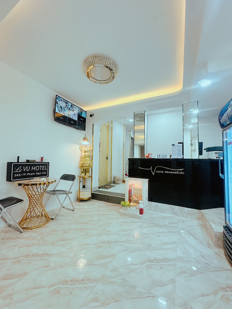 Le Vu Hotel 2/46