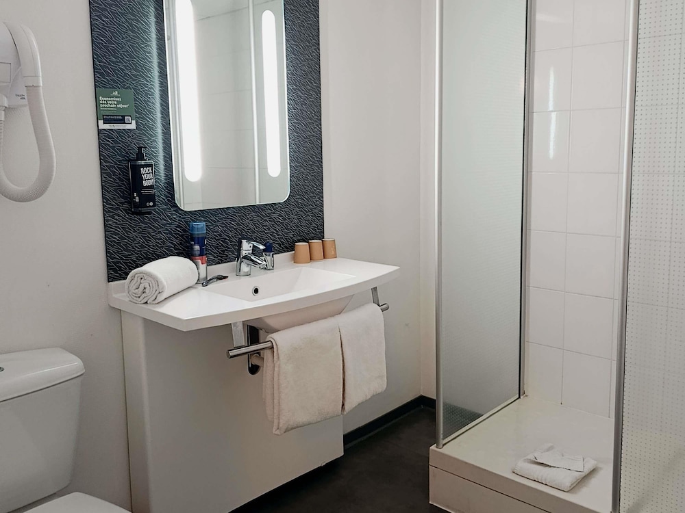 Ibis Aurillac 59/63