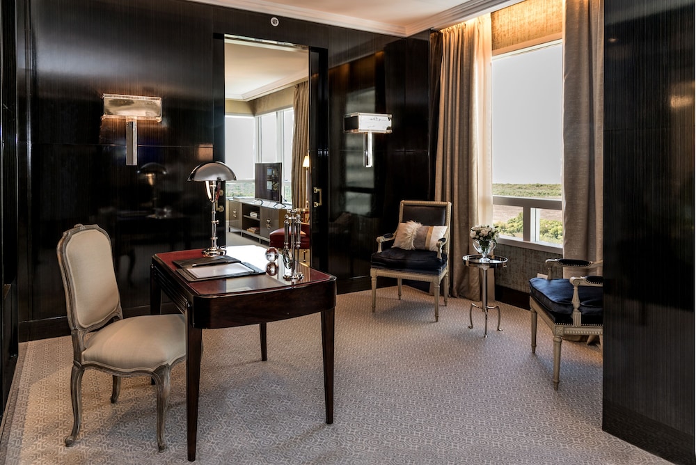Alvear Icon Hotel 46/72