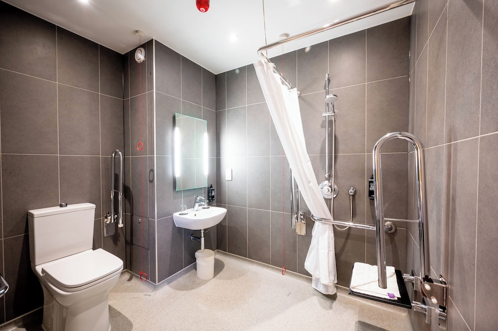 Ibis Budget London Barking 48/48
