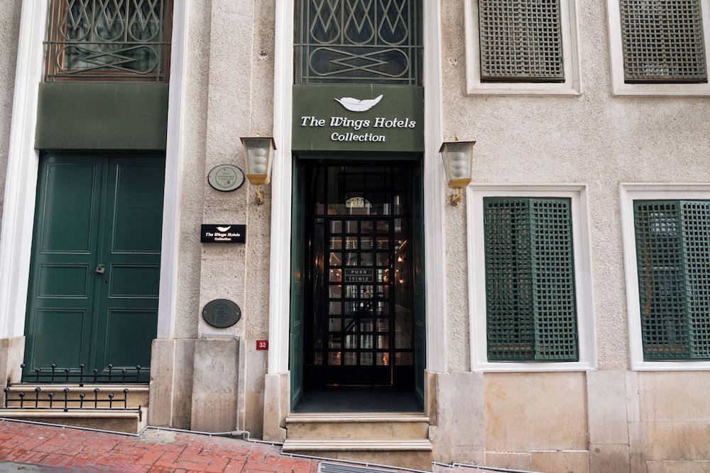 The Wings Hotels Collection 2/80