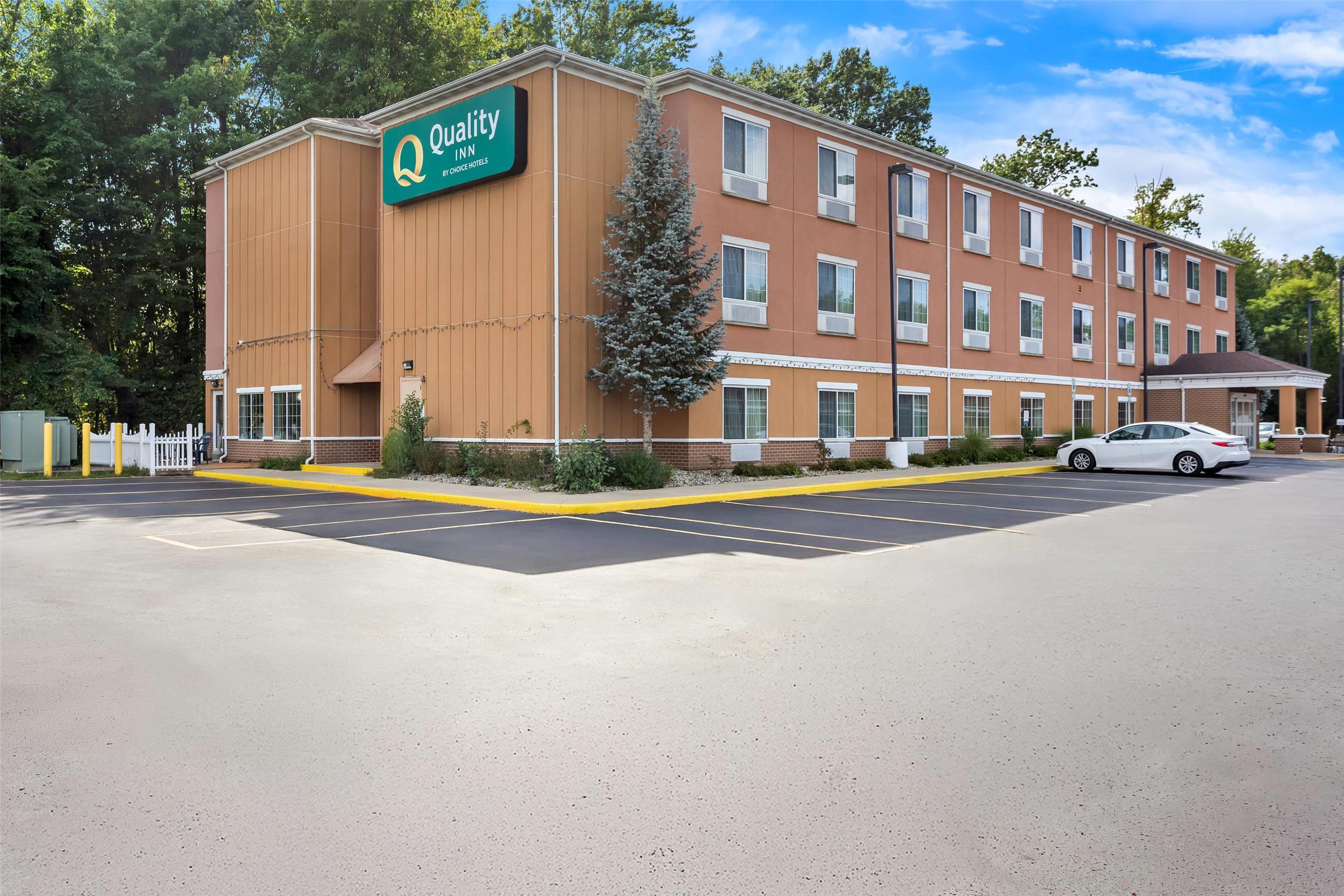 Quality Inn Near Interstate I94 36/38