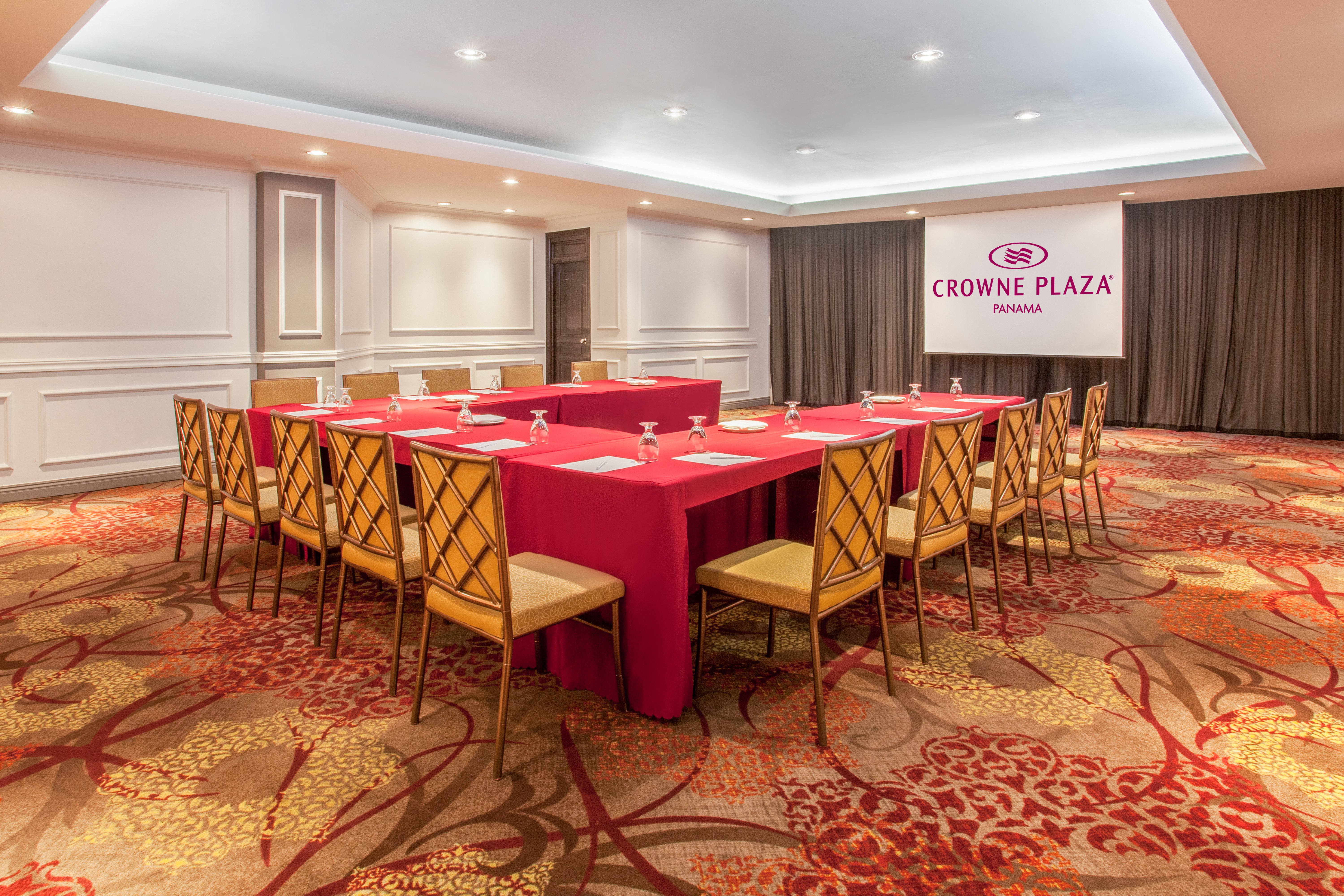 Crowne Plaza Panama 71/80