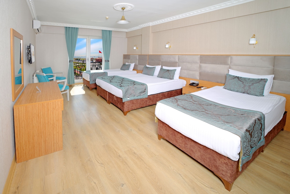 Panorama Health Club Hotel 18/64