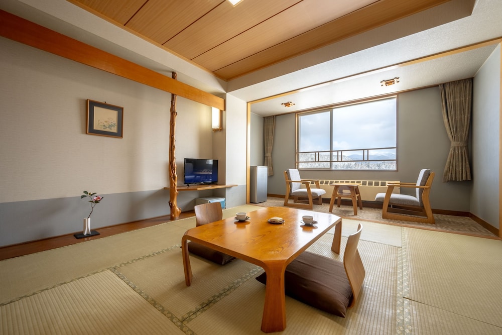 Taisetsuzan Shirogane kanko Hotel 36/48