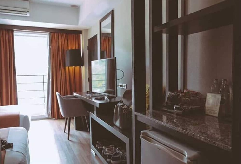 Manita Boutique Hotel 50/50