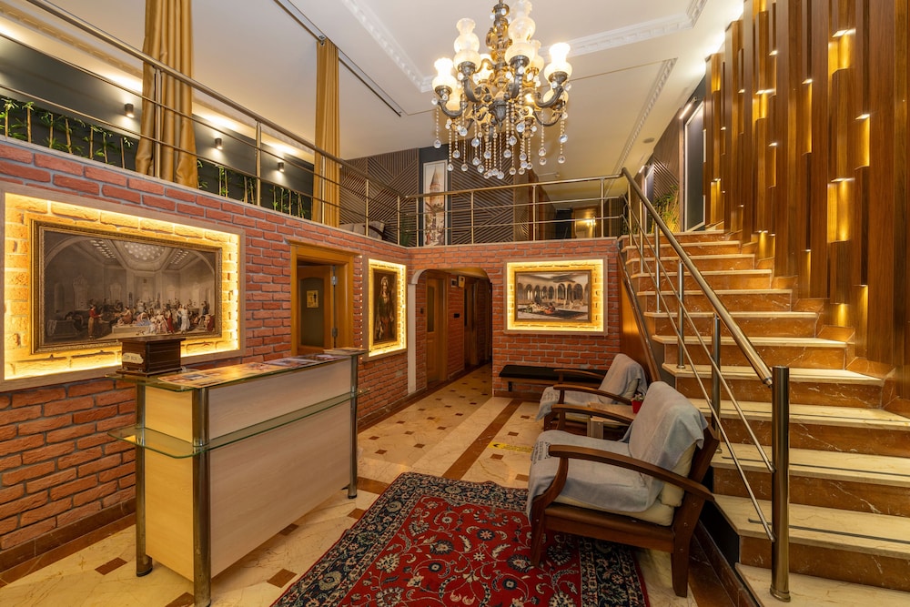Byzantium Hotel & Suites 6/50