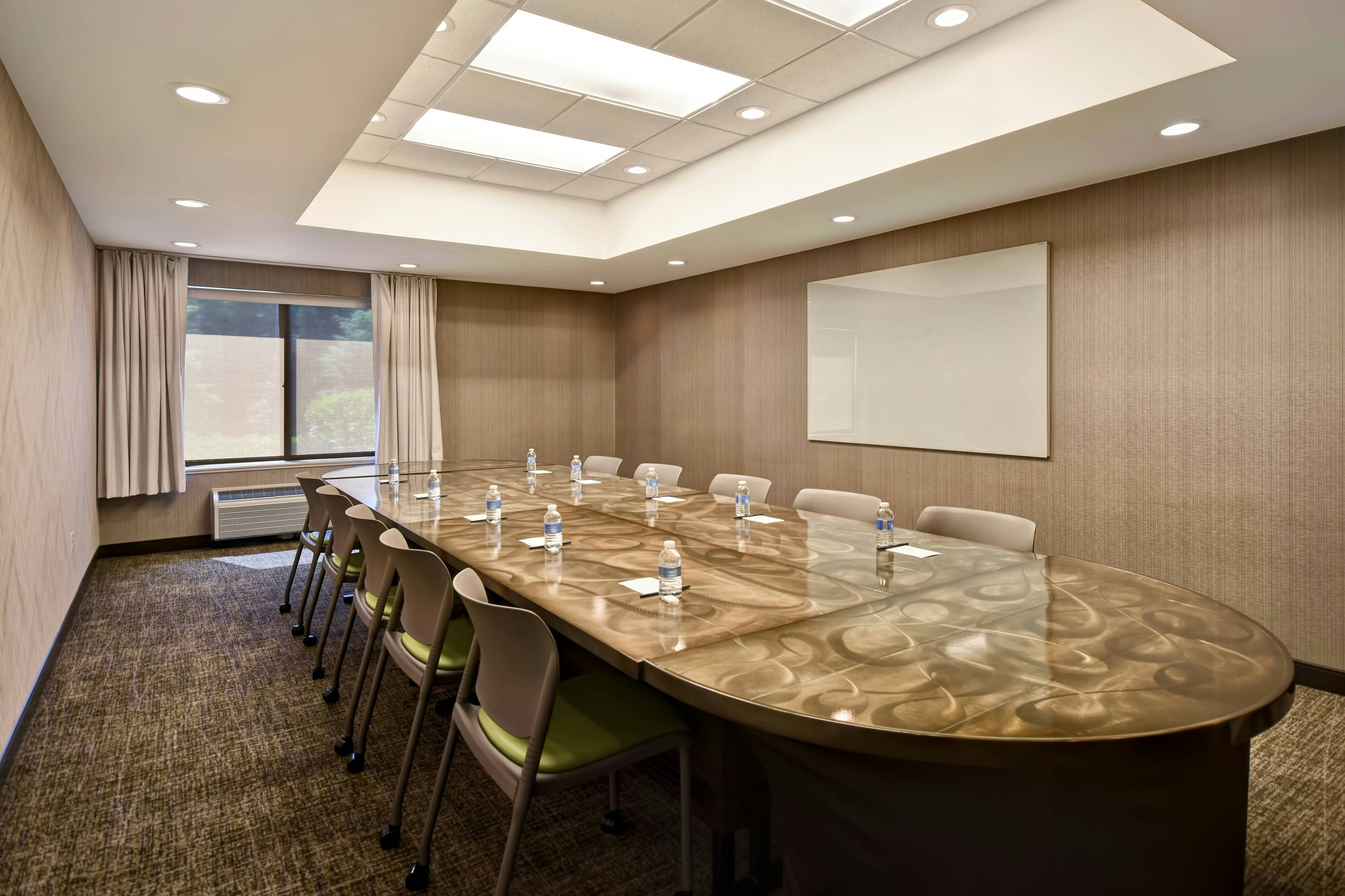 Springhill Suites Atlanta Kennesaw 33/38