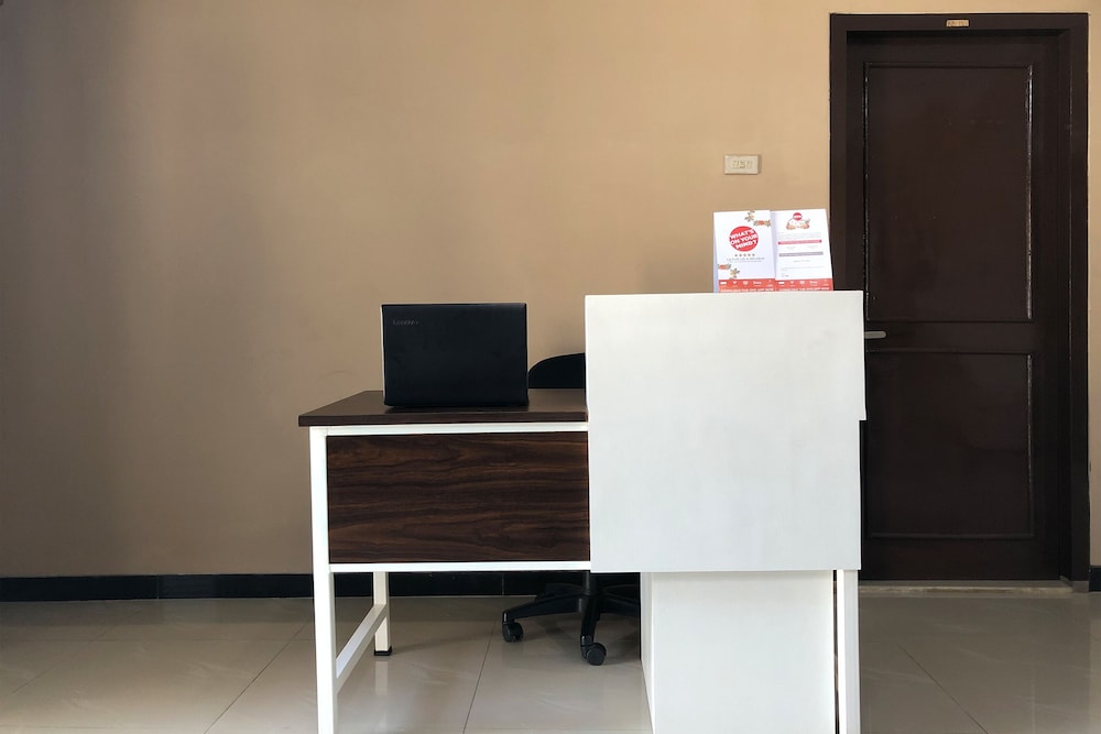 OYO 1547 Wisma Ray Syariah 23/31