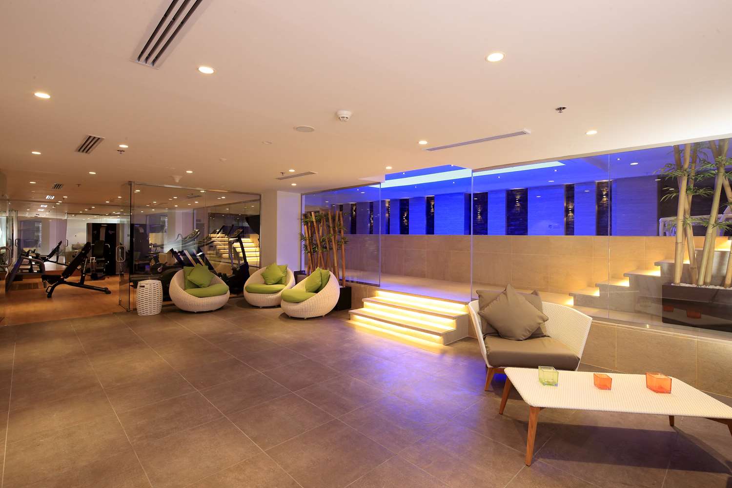 بست ويسترن بلس الفرسان(Plus Fursan Hotel) 35/44