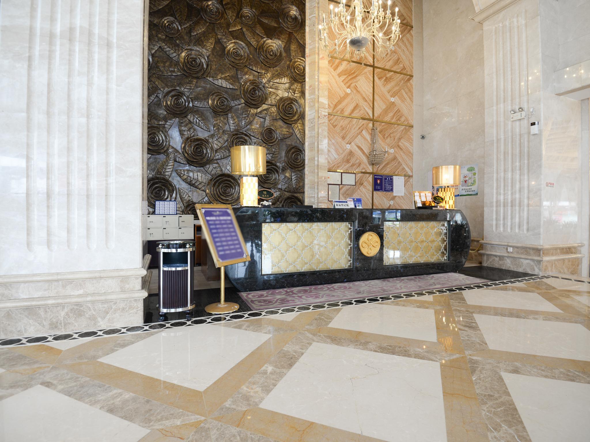 Regency Hotel 8/56