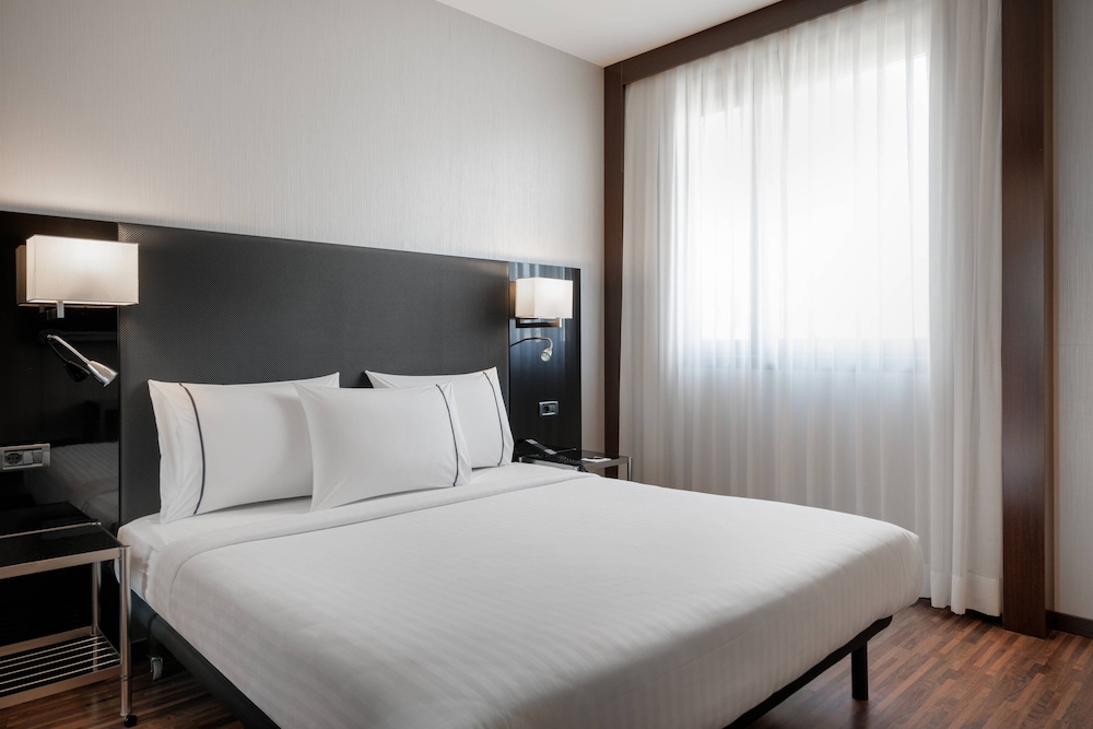 Ac Hotel Milano By Marriott 4/35