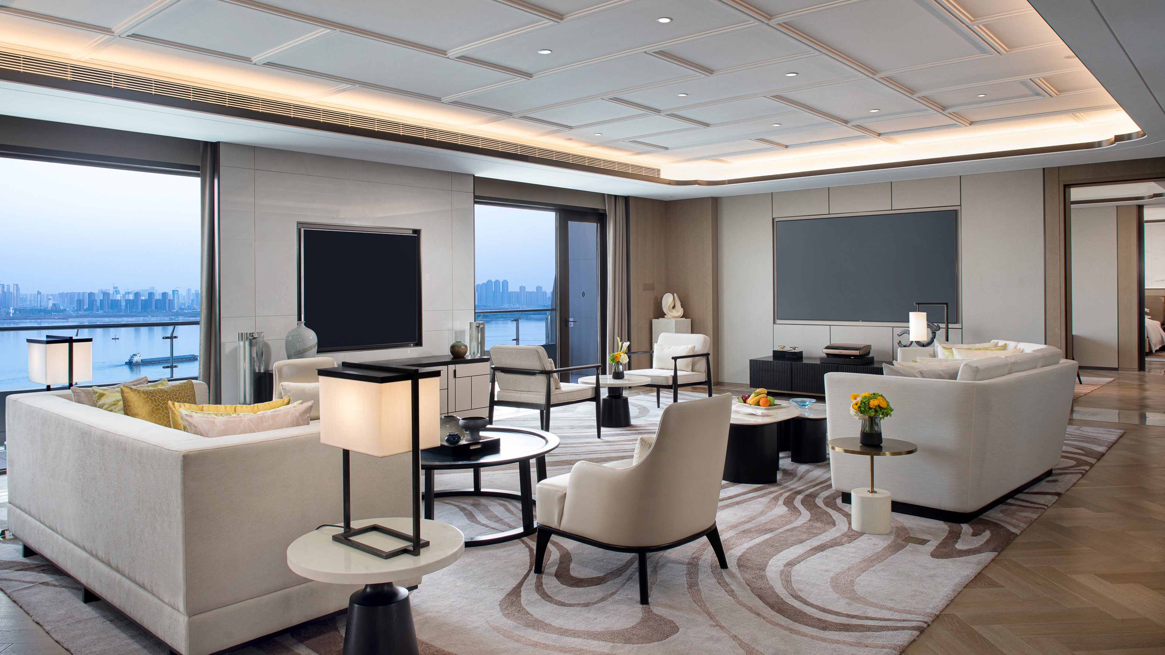 Intercontinental Wuhan 40/50