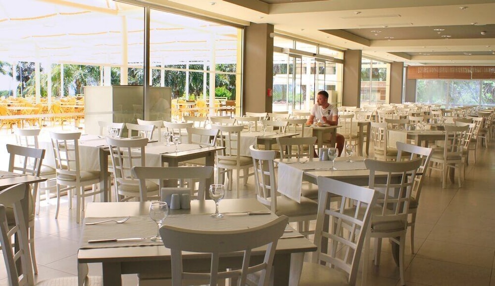 Presa Di Finica Hotel and Suites 27/50
