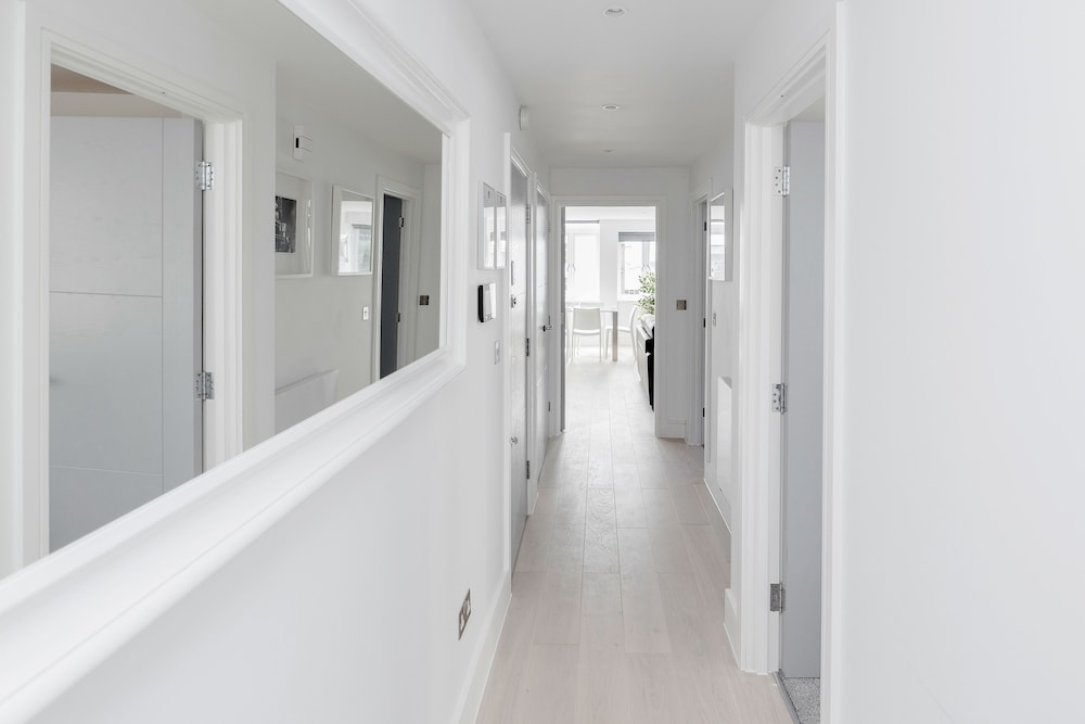 Roomspace Apartments -Walpole Court 50/50