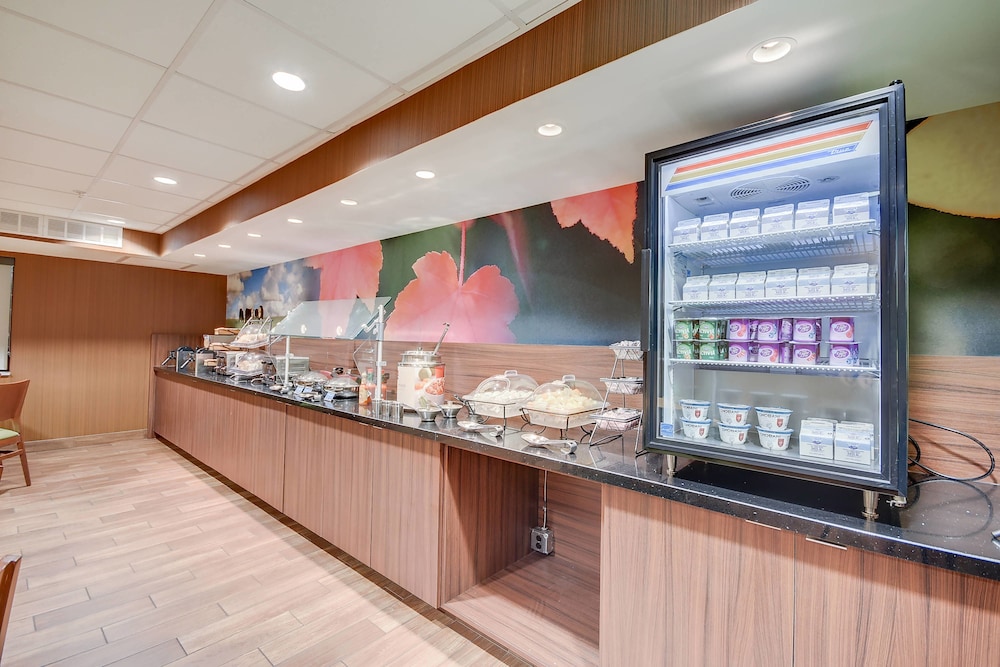 Fairfield Inn By Marriott Boston Woburn Burlington 25/32