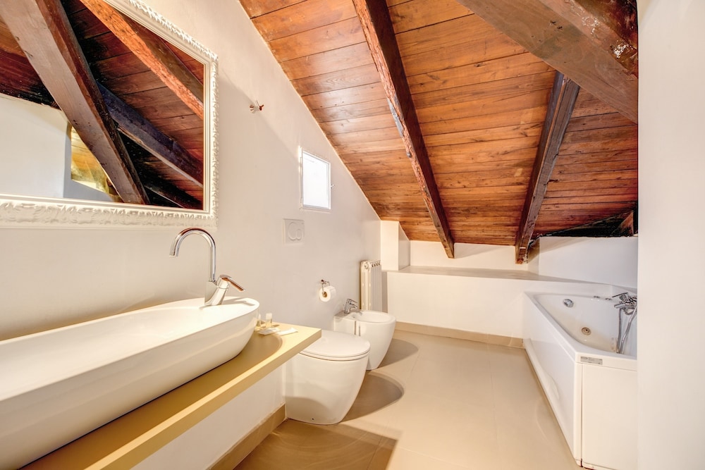 Imperia Suite 46/48
