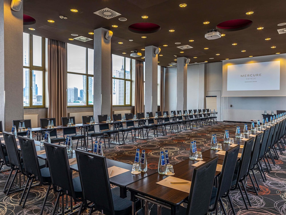 Mercure Warszawa Grand 63/74