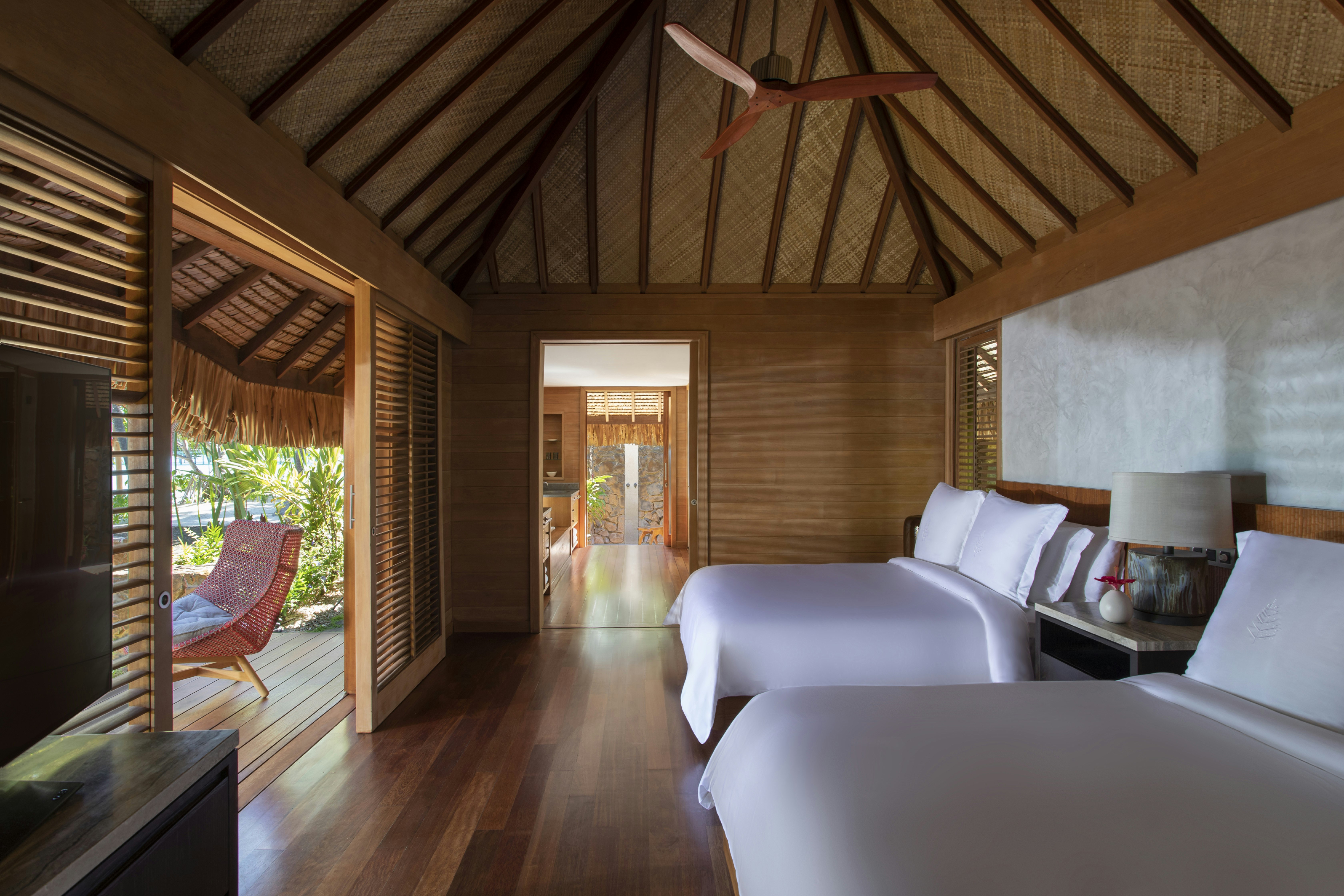 3 Bedrooms, Estate, Premier, Villa, 2 King Beds, 2 Queen Beds, Beach Front