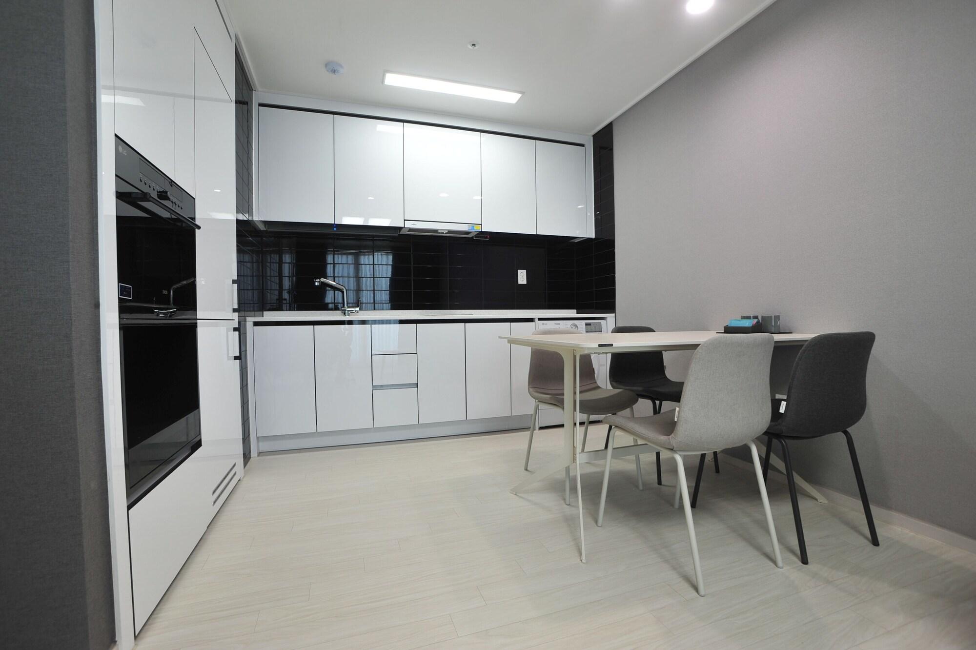 Chonpines Ocean Suites 35/50