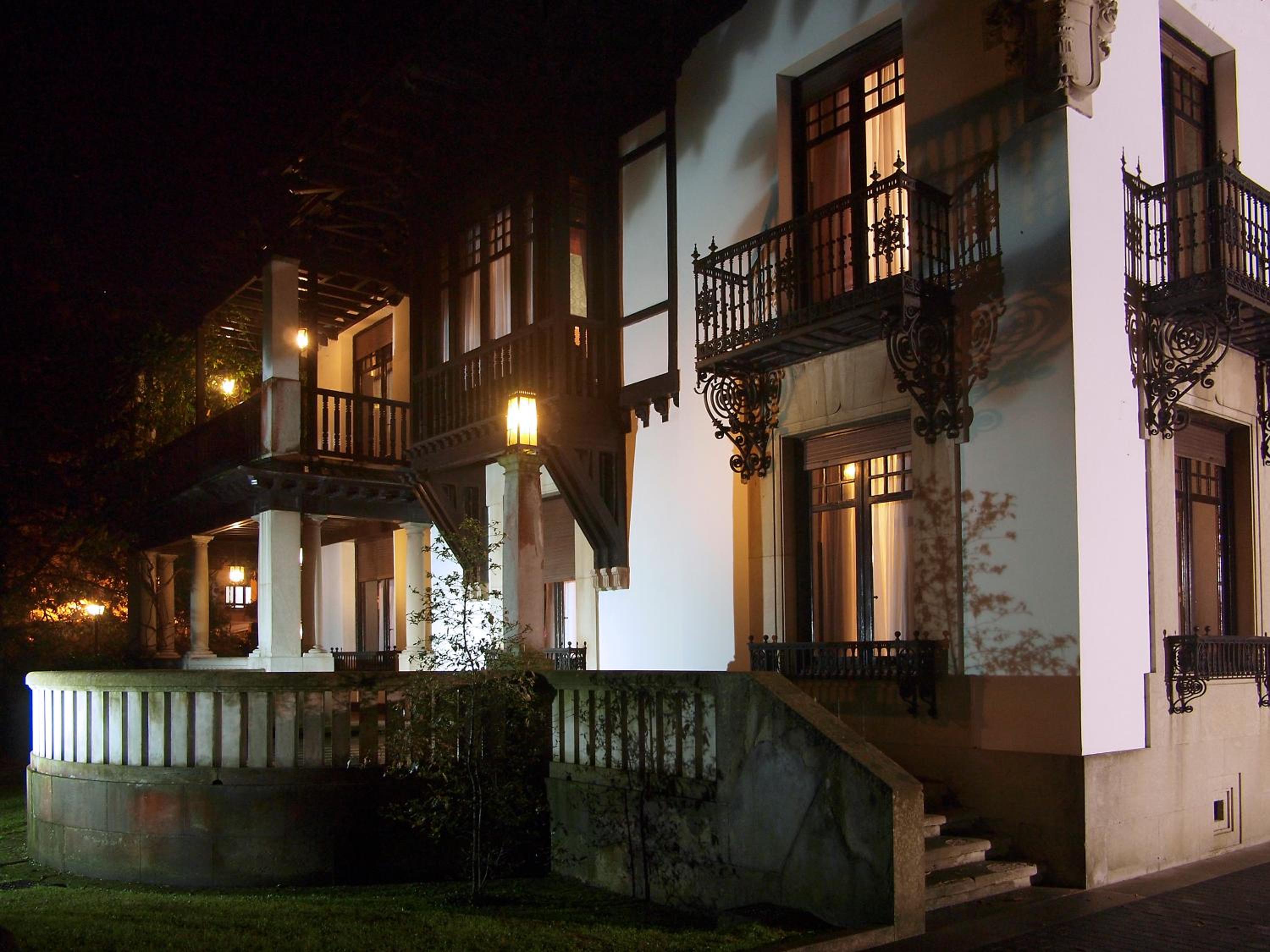 Palacio Arias 36/38