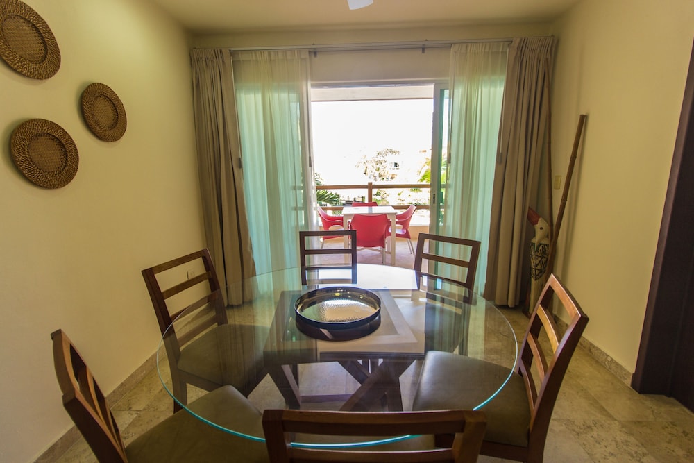 Coral Maya Stay Suites 33/50