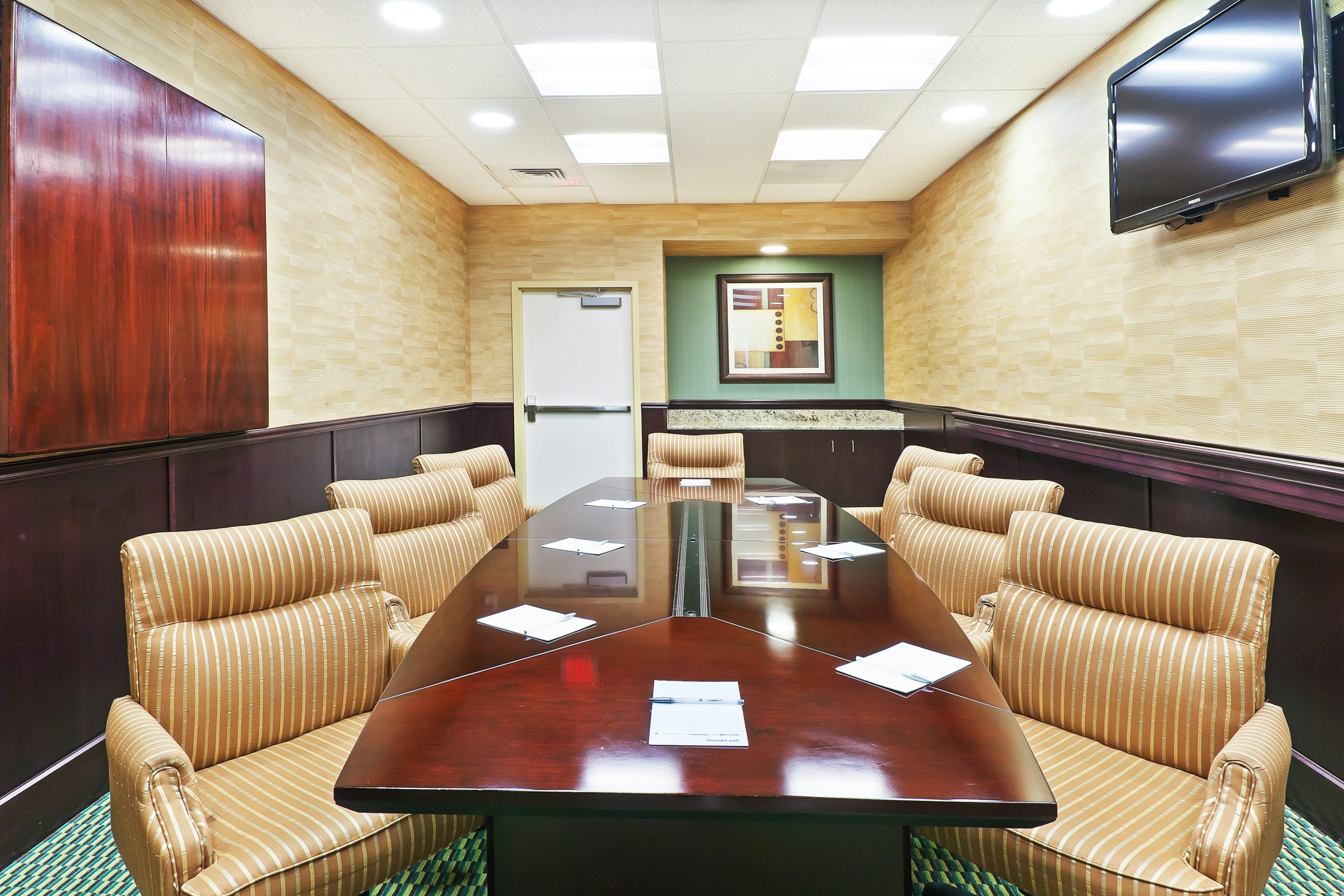 Hampton Inn Suites Austin Lakeway 63/69