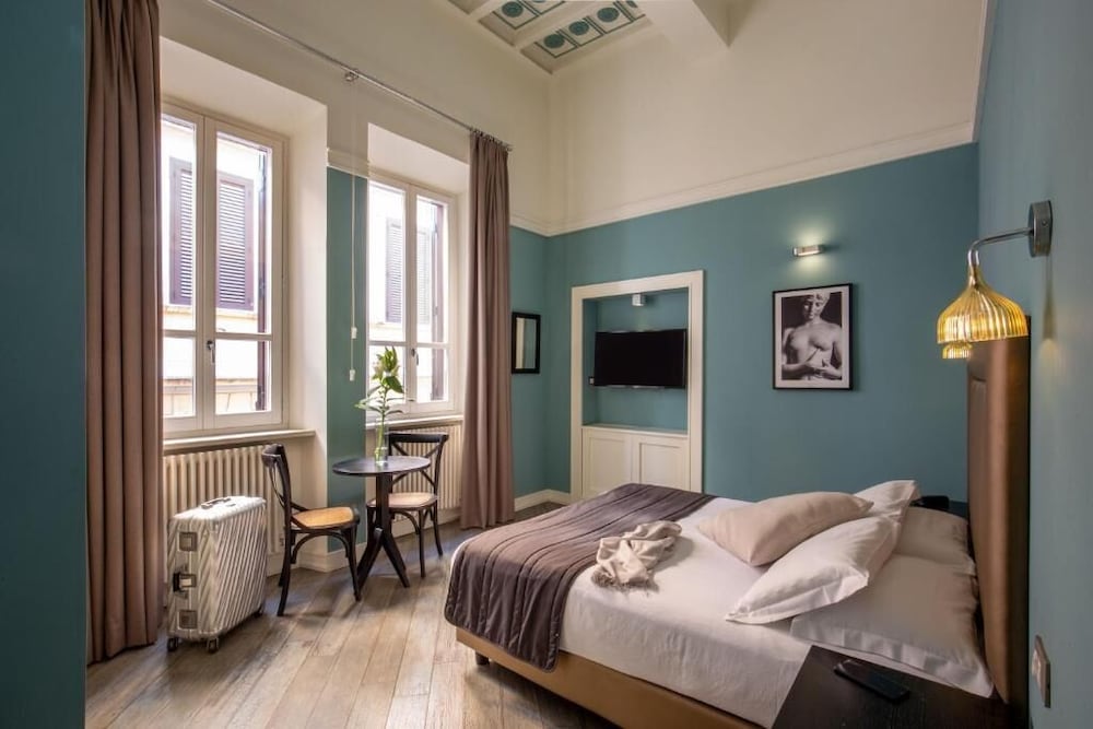 SUPERIOR, DOUBLE BED