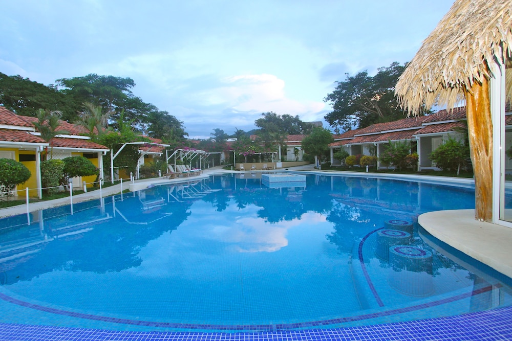Seis Playas Hotel 30/50