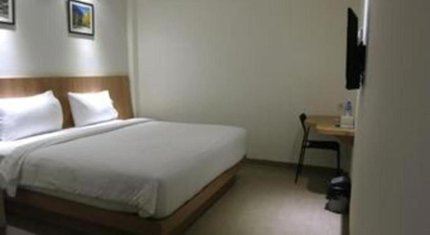 Hart Hotel 27/39